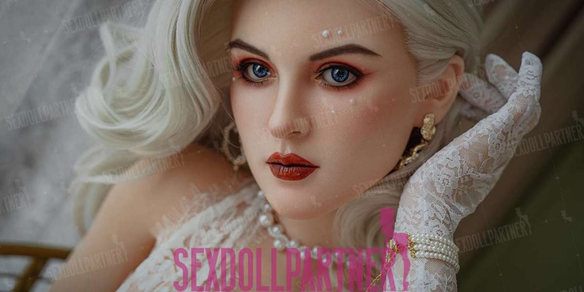 What is the difference between new sex dolls and sex robots?