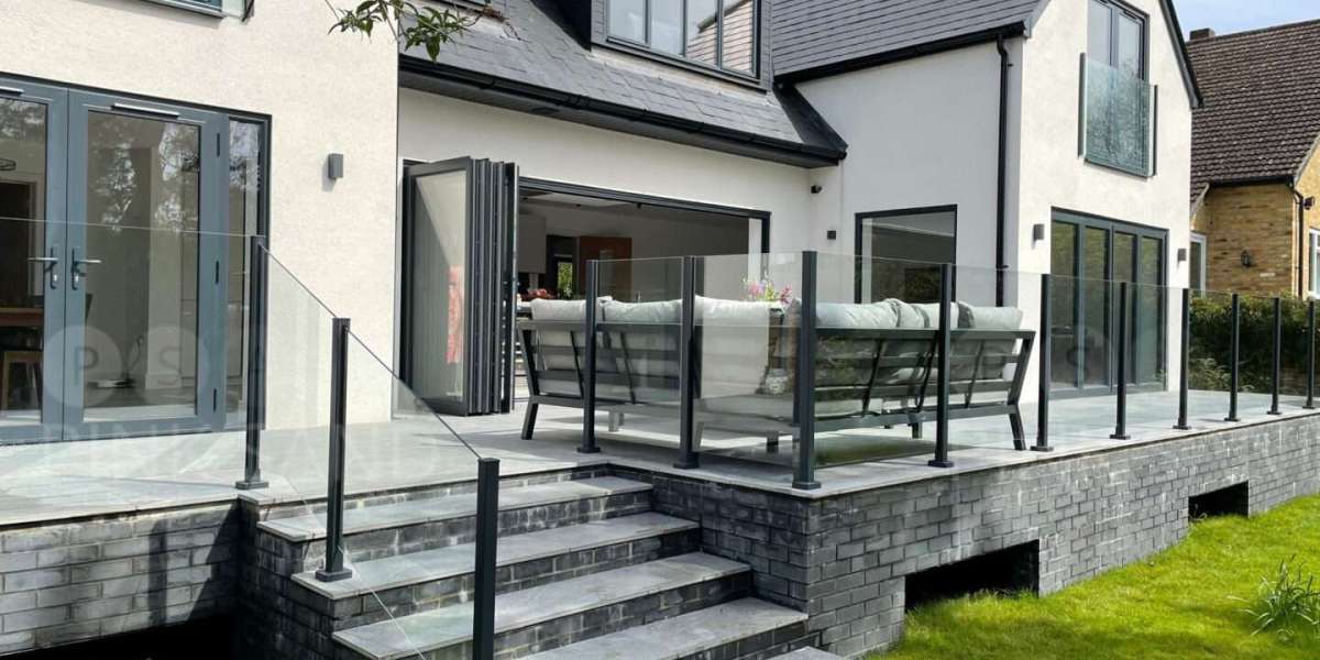 Crystal Clear: The Benefits of Installing Glass Balustrades in Your Home