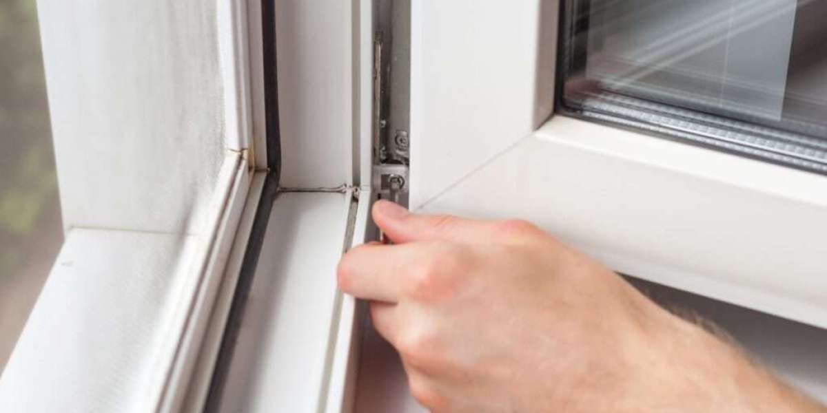 See What Window Crack Repair Tricks The Celebs Are Making Use Of