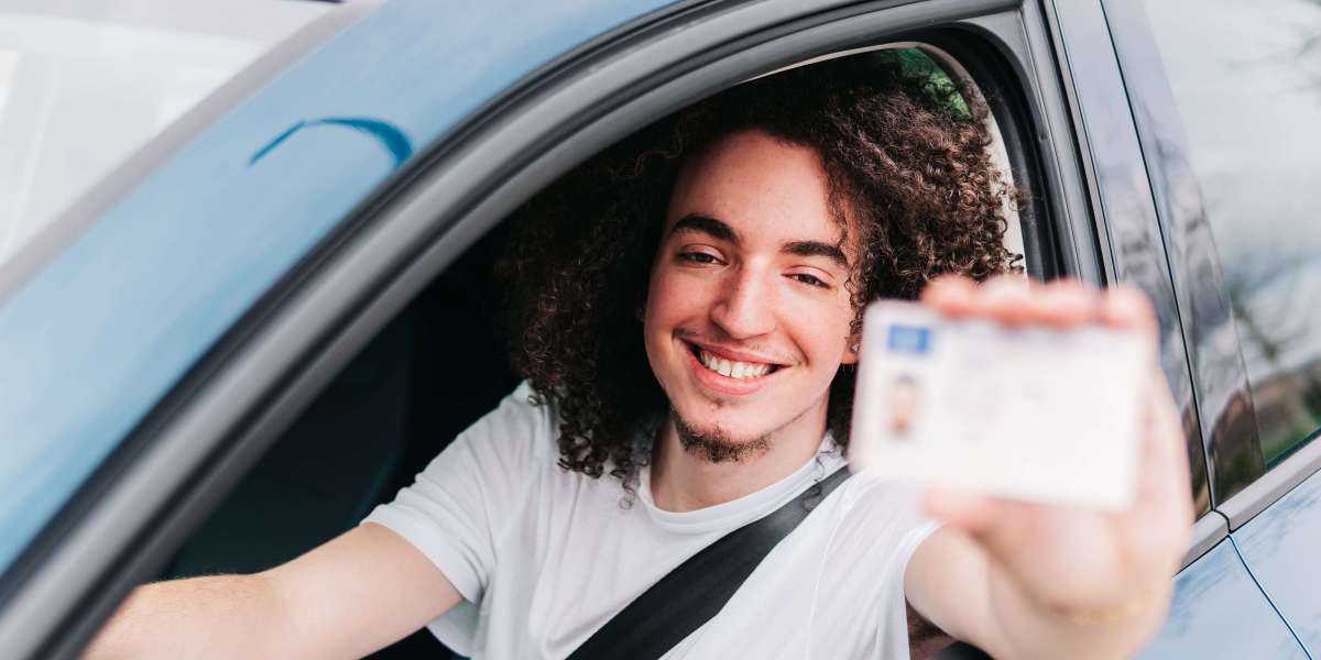 Guide To Online Car Driving Licence: The Intermediate Guide For Online Car Driving Licence