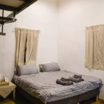 doublebed frame Profile Picture